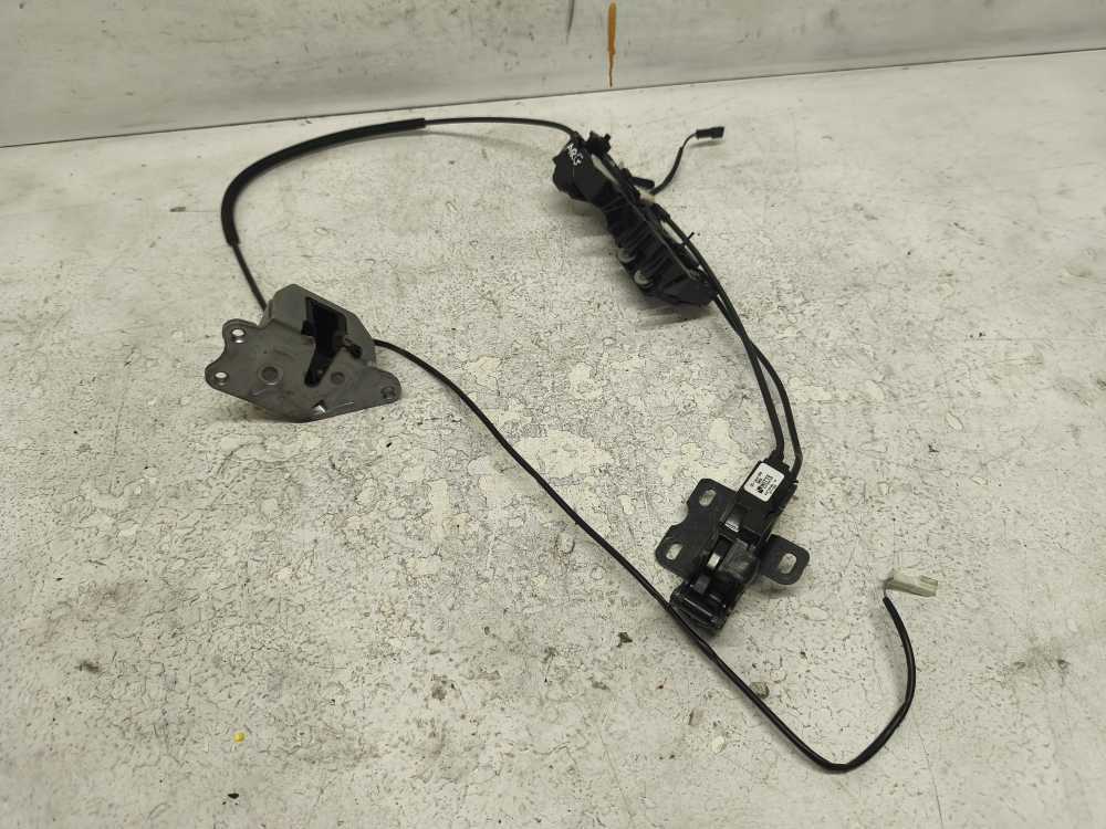 SERRURE DE PORTE ARRIERE GAUCHE BMW - Vue 1